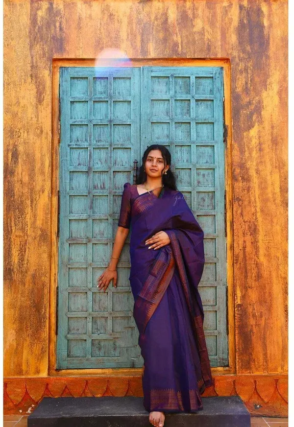 Dark_Blue_Woven_Banarasi_Jacquard_Saree_(Dark_Blue)
